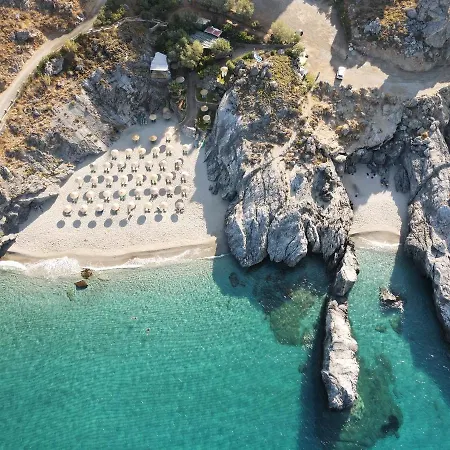 Anemos Luxury Villas * Rodakino