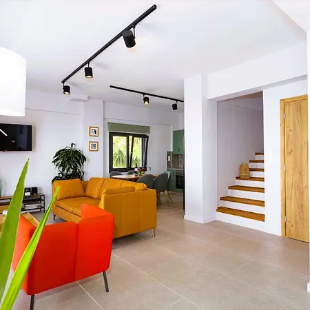 Anemos Luxury Villas *