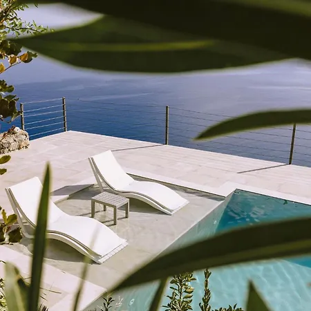 Anemos Luxury Villa